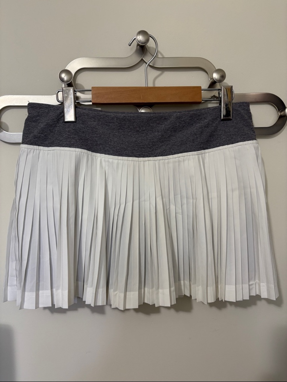 Lululemon White Pleated Mini Skirt with Gray Waistband.  Size 8. Like new!